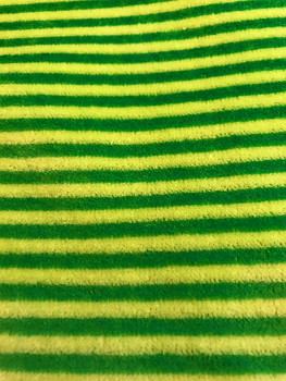 Aksamit vzorovaný - čtverec 25 x 25 cm - zelené proužky